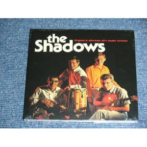 画像: THE SHADOWS - ORIGINAL & ALTERNATE  60's STUDIO VERSIONS  / 2007 FRENCH DIGI-PACK Brand New SEALED  2 CD