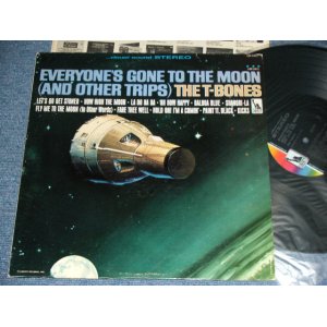 画像: THE T-BONES - EVERYON'S GONE TO THE MOON ( Ex/Ex++ ) / 1966 US ORIGINAL Stereo Used LP  