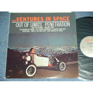 画像: THE VENTURES - IN SPACE ( Reissue 10 Tracks Version : Ex+++/MINT- ) / 1982  US AMERICA REISSUE Used LP 