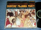 画像: The BRUCE JOHNSTON SURFING BAND - SURFERS' PAJAMA PARTY  ( VG/Ex+ Looks:Ex )  / 1963 US AMERICA ORIGINAL STEREO Used LP 