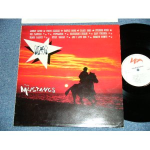 画像: The MUSTANGS - THE MUSTANGS  (Ex++/MINT- )  / 1983 FINLAND ORIGINAL  Used LP 