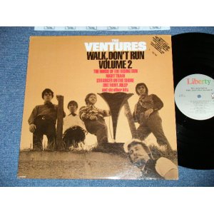 画像: THE VENTURES - WALK DON'T RUN VOL.2 ( Ex+++/MINT)  / 1982 US AMERICA REISSUE "10 TRACKS Version" "PROMO STAMP"  Used   LP 