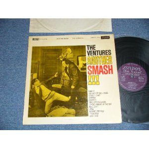 画像: THE VENTURES - ANOTHER SMASH ( TWO MEN with VIOLIN COVER : Ex+/Ex+++) /1961 UK ENGLAND ORIGINAL MONO Used LP 