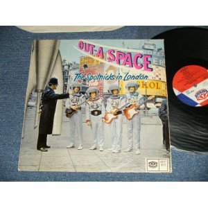 画像: The SPOTNICKS - IN LONDON : OUT-A-SPACE (Ex++/Ex++) / 1960's SWEDEN ORIGINAL Used LP