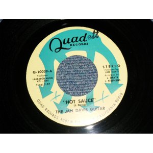 画像: JAN DAVIS - A) HOT SOUCE  B) SOUL MATE (ROCKIN' GUITAR INST)  (Ex+++/Ex+++)  /1974 US AMERICA ORIGINAL Used 7" Single 