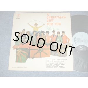 画像:  VA ( CRYSTALS+RONETTES+DARLEN LOVE+More ) - A CHRISTMAS GIFT FOR YOU ( Ex / Ex A-5:JUMP )  /1964  US AMERICA Original 1st Press "BLUE LABEL" MONO Used LP  