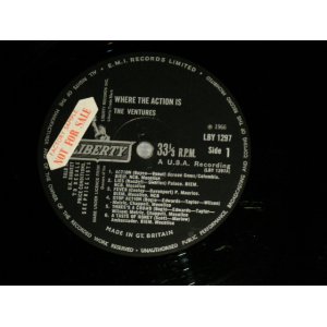 画像: THE VENTURES -  WHERE THE ACTION IS (Ex++/Ex++ Looks:Ex++ WOBC) / 1965 UK ENGLAND ORIGINAL "FACTORY SAMPLER" 1st Press "BLACK Label" MONO Used LP 