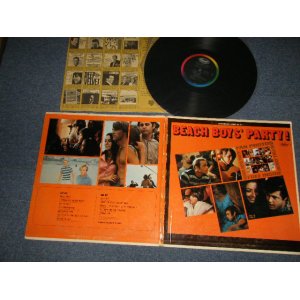 画像: The BEACH BOYS - BEACH BOYS' PARTY! (Matrix #A)MAS-1-2398 - F12・　＊ A)MAS-2-2398 - F 11 3　＊) "LOS ANGELES Press in CA" (Ex+/Ex Looks:VG+++ EDSP) / 1965 US AMERICA ORIGINAL 1st Press "BLACK with RAINBOW Label" MONO Used LP