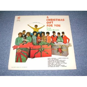 画像:  VA ( CRYSTALS+RONETTES+DARLEN LOVE+More ) - A CHRISTMAS GIFT FOR YOU ( Ex++ / Ex+++ )  /1964  US Original 2nd Press Label YELLOW LABEL MONO LP  