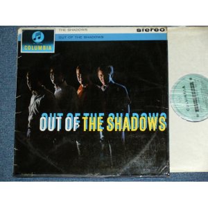 画像: THE SHADOWS - OUT OF THE SHADOWS ( VG+++/Ex+++ ) / 1962 UK ORIGINAL "Green With  Gold text " Label STEREO Used  LP 