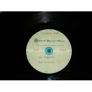 画像: THE VENTURES  - THE INTRUDER   ( DIFFERENT MIX on  SAME  ALBUM VERSION ) / US ORIGINAL TEST PRESS : ACETATE  10" Single 