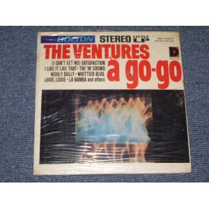 画像: THE VENTURES - A GO-GO / 1965 US ORIGINAL Sealed 7"EP + PICTURE SLEEVE + 2 TYPE LABEL'S EP  