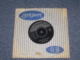 画像: THE RONETTES - WALKING IN THE RAIN /  1964 UK ORIGINAL 7" SINGLE  With Company Sleeve 