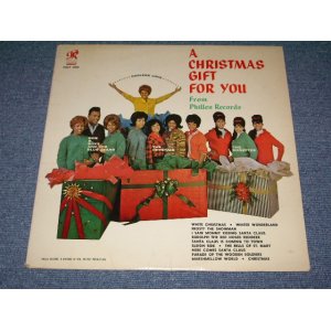 画像:  VA ( CRYSTALS+RONETTES+DARLEN LOVE+More ) - A CHRISTMAS GIFT FOR YOU ( Ex++ / MINT- FEW SMALL LIGHT WARP on EDGE SIDE  )  /1964  US Original 2nd Press Label YELLOW LABEL MONO LP  