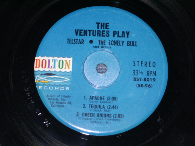 画像: THE VENTURES - PLAY TELSTAR  / 1962 US ORIGINAL 7"EP + PICTURE SLEEVE 