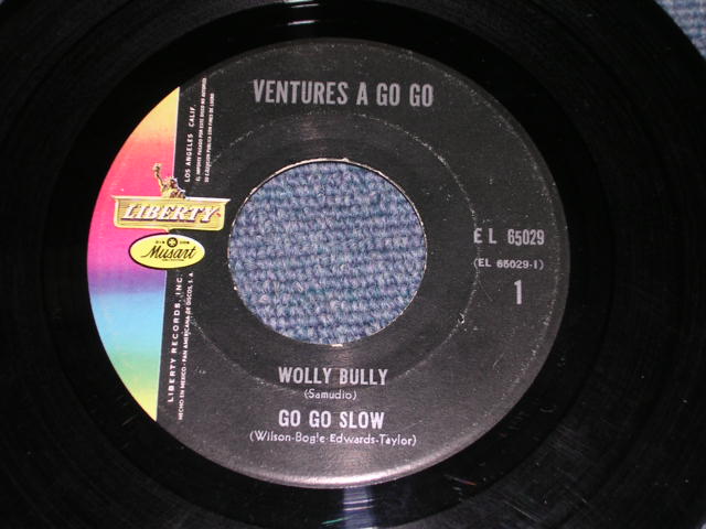 画像: THE VENTURES  - WOOLY BULLY  / 1966? MEXICO ORIGINAL 7" EP With Picture Sleeve