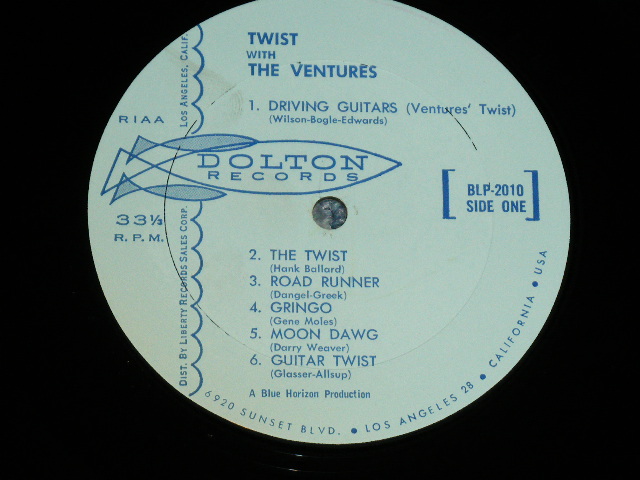 画像: THE VENTURES - TWIST WITH THE VENTURES ( LIGHT BLUE  Label : Matrix Number 1D/1C : Ex++/Ex+++ ) / 1962 US ORIGINAL RELEASE VERSION MONO Used  LP 