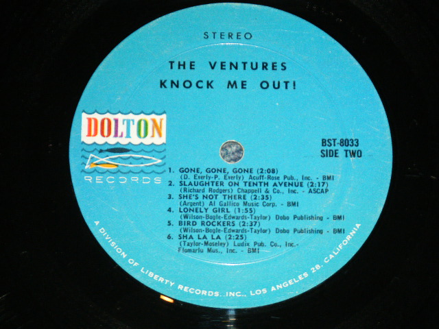 画像: THE VENTURES - KNOCK ME OUT (  US AMERICA ORIGINAL "BLUE with BLACK Print  Label :With "TOMORROW'S LOVE" Version :  Matrix Number BST-8033 1/  BST-8033 2   : Ex+,Ex-/Ex,Ex+ ) / 1965 US ORIGINAL "BLUE with BLACK BLACK Print Label" STEREO Used  LP 