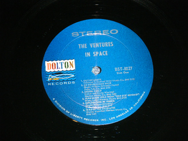 画像: THE VENTURES - IN SPACE ( DARK BLUE with SILVER Print Ｌａｂｅｌ，Ｍａｔｒｉｘン# BST-8027 SIDE 1/BST-8027 SIDE-2  Ex/Ex ) / 1964  US AMERICA  ORIGINAL Stereo Used LP 