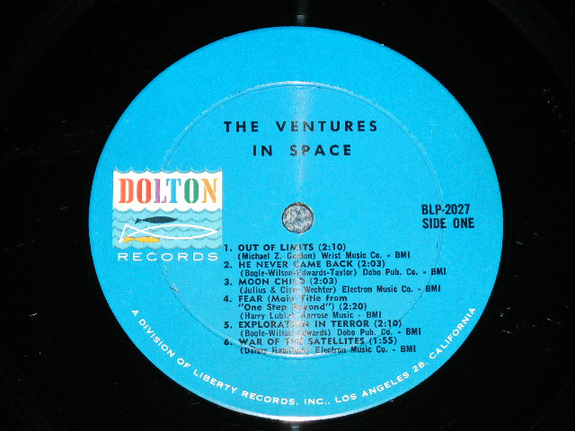 画像: THE VENTURES - IN SPACE (  DARK BLUE with BLACK  Print Label ，Ｍａｔｒｉｘン# BLP-2027-1/BLP-2027-S  Ex/Ex+++ Looks: Ex++ ) / 1964  US ORIGINAL DARK BLUE with BLACK Print Label  MONO Used LP 