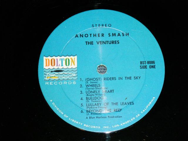 画像: THE VENTURES - ANOTHER SMASH ( First Cover Design : Matrix # A:BST 8006 -1/B: BST 8006-2 ; VG++/Ex++ Looks:Ex+) / 1964 US AMERICA ORIGINAL "BLUE with BLACK PRINT Label" STEREO Used LP 