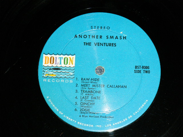 画像: THE VENTURES - ANOTHER SMASH ( First Cover Design : Matrix # A:BST 8006 -1/B: BST 8006-2 ; VG++/Ex++ Looks:Ex+) / 1964 US AMERICA ORIGINAL "BLUE with BLACK PRINT Label" STEREO Used LP 