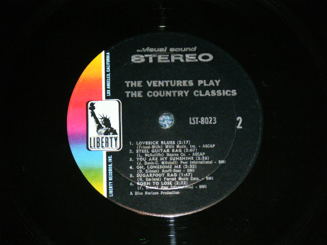 画像: THE VENTURES - I WALK THE LINE (aka Play COUNTRY CLASSICS) ( Second Cover Design : Matrix # A:BST 8023-1 /B) BST 8023-1  ; Ex+,VG/Ex++ Looks:MINT- ) / 1970 Version? US AMERICA ORIGINAL 'Second 2nd Press COVER' "LIBERTY Jacket & LIBERTY Lavel" STEREO Used LP 