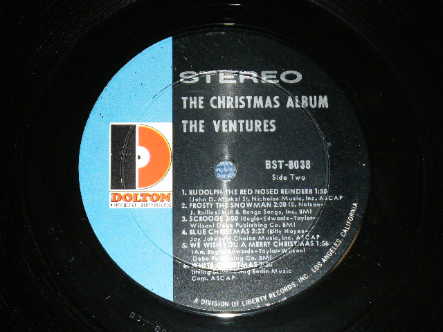 画像: THE VENTURES -  CHRISTMAS ALBUM ( Matrix Number A) 2 SIDE 1 B) 2 SIDE 2 :  Ex++/Ex++  )  /  1967 US AMERICA Version "'D' Mark Label" STEREO Used LP 