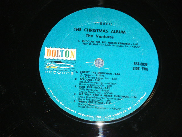 画像: THE VENTURES -  CHRISTMAS ALBUM ( Matrix Number A) -1/B) -2  Ex++,Ex+++/Ex++ Looks: Ex+ )  /  1966 US AMERICA Version "Blue with BLACK  Print Label" STEREO Used LP 