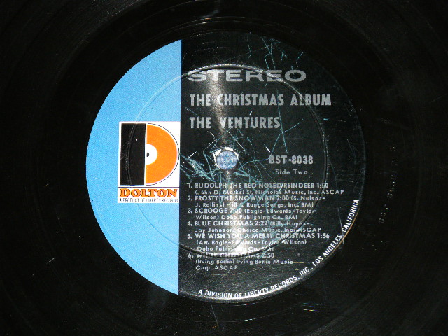 画像: THE VENTURES -  CHRISTMAS ALBUM ( Matrix Number A) 2 SIDE 1 B) 2 SIDE 2 :  Ex/Ex  )  /  1967 US AMERICA Version "'D' Mark Label" STEREO Used LP 