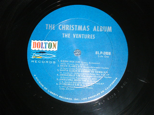 画像: THE VENTURES -  CHRISTMAS ALBUM ( Matrix Number A)１ SIDE-1/B) 2 SIDE-2  :MINT-,Ex++/Ex+++ )  /  1965 US AMERICA Version "'DARK BLUE with SILVER PRINT LABEL" MONO Used LP 