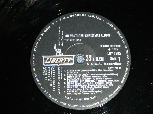 画像: THE VENTURES -  CHRISTMAS ALBUM ( Matrix Number A) A-1 / B) B-2   :Ex+++,Ex+/Ex+++ )  /  1965 UK ENGLAND ORIGINAL MONO Used LP 