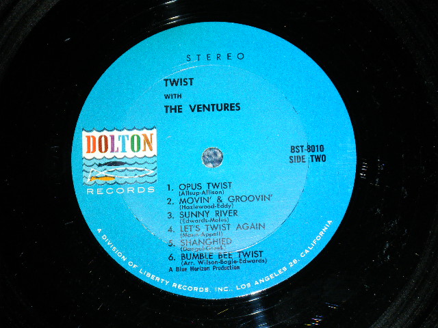 画像: THE VENTURES - TWIST WITH THE VENTURES ( BLUE with BLACK Print Label : Matrix Number A) BST-8010-1A-Side 1 / B) BST-8010-1A-Side 2 :Ex++/Ex+++,B-3:Poor ) / 1964? US AMERICA ORIGINAL 3rd Press Version STEREO  Used  LP 