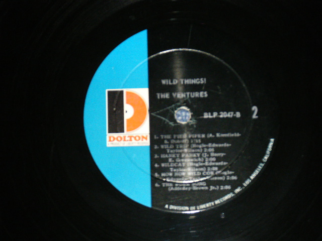 画像: THE VENTURES - WILD THINGS ( Matrix # A)BLP-2047-A-1 / B)BLP-2047-B-1 ; "D" Mark Label:: Ex-/Ex+++ Looks: Ex++) / 1966 Version US AMERICA  ORIGINAL MONO  Used   LP