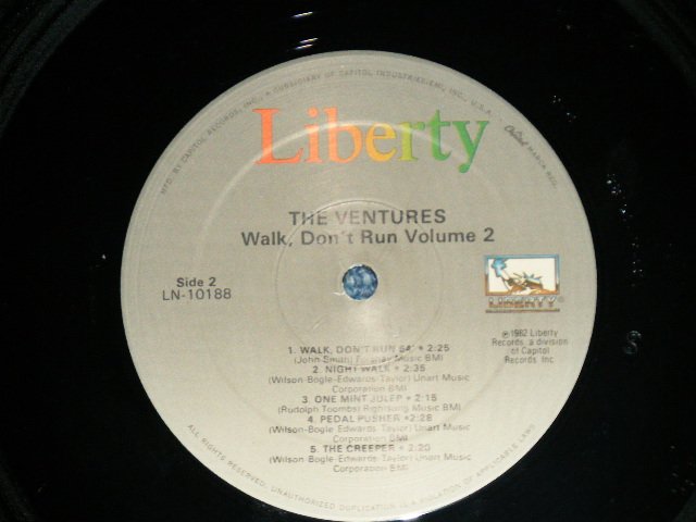 画像: THE VENTURES - WALK DON'T RUN VOL.2 ( Ex+++/MINT)  / 1982 US AMERICA REISSUE "10 TRACKS Version"  Used   LP 