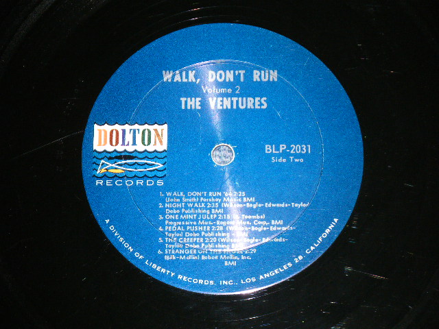 画像: THE VENTURES - WALK DON'T RUN VOL.2 : SWEAT SIRT Version (Matrix #  BLP-2031-2- SIDE-2 /  BLP-2031-B2-SIDE-2 ) ( Ex++,Ex/Ex++ Looks: Ex )   / 1964 US AMERICA ORIGINAL "DARK BLUE with SILVER PRINT Label" MONO Used LP 