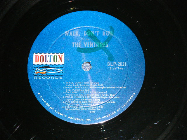 画像: THE VENTURES - WALK DON'T RUN VOL.2 : SWEAT SIRT Version (Matrix #  BLP-2031-2- SIDE-2 /  BLP-2031-B2-SIDE-2 ) ( VG+++/Ex++, Ex )   / 1964 US AMERICA ORIGINAL "DARK BLUE with SILVER PRINT Label" MONO Used LP 