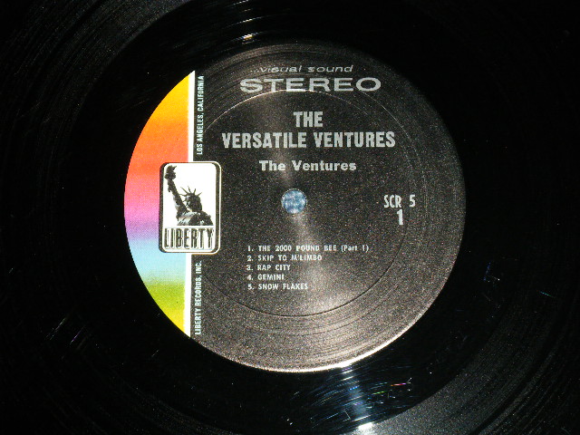 画像: THE VENTURES -  THE VERSATILE VENTURES  ( Matrix Number A) SCR-5 SIDE1 1-A / SCR5 SIDE 2-1B ) ( Ex/Ex+++ Looks:Ex+++ : WOFC, WOL )  /  1966 US AMERICA ORIGINAL STEREO Used LP 