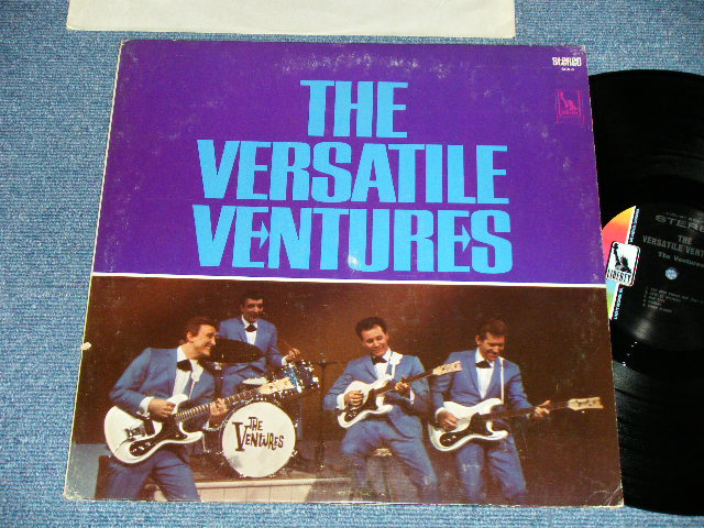 画像1: THE VENTURES -  THE VERSATILE VENTURES  ( Matrix Number A) SCR-5 SIDE1 1-A / SCR5 SIDE 2-1B ) ( Ex+/MINT- : EDSP )  /  1966 US AMERICA ORIGINAL STEREO "Mail Order Only" Used LP 