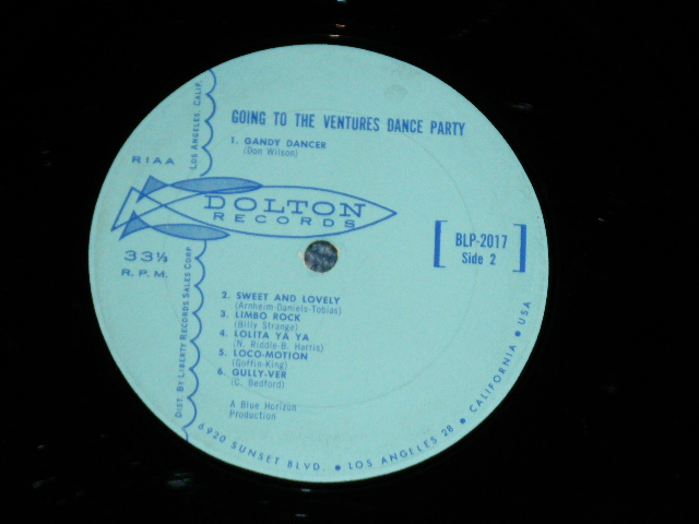 画像: THE VENTURES - GOING TO THE VENTURES PARTY ( Light BLUE  Label ) ( Ex-/Ex B-5:VG++ ) / 1962 US ORIGINAL "Light BLUE Label" RELEASE VERSION MONO  Used  LP 