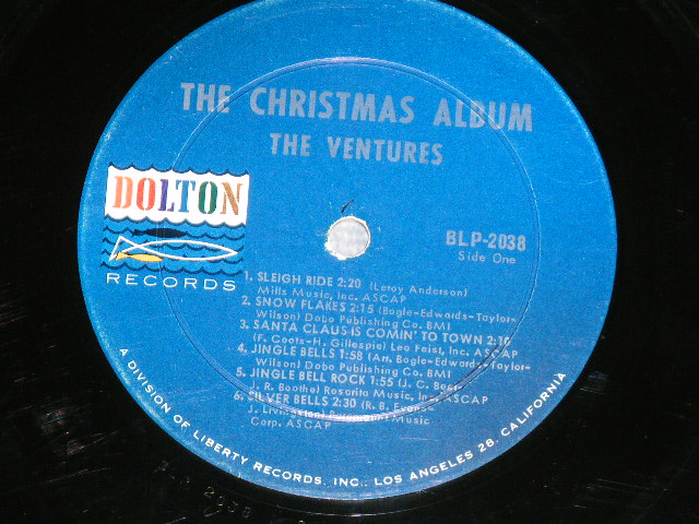 画像: THE VENTURES -  CHRISTMAS ALBUM ( Matrix Number A)１ SIDE-1/B) 2 SIDE-2 ) (Ex++/Ex++: EDSP)  /  1965 US AMERICA Version "'DARK BLUE with SILVER PRINT LABEL" MONO Used LP 