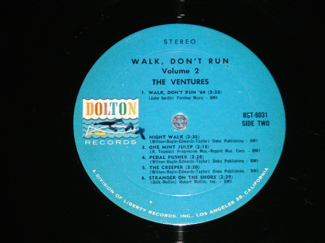 画像: THE VENTURES - WALK DON'T RUN VOL.2 : 2nd Press Version Front Cover (Matrix # BST-8031-1  BST-8031-2 ) ( eX+++/eX+++ )   / 1965 VERSION US AMERICA ORIGINAL 2nd Press "BLUE with BLACK PRINT Label" STEREO Used LP 