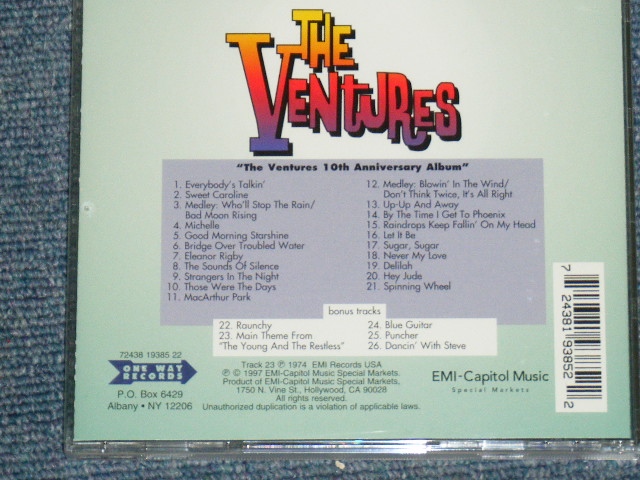 画像: THE VENTURES - 10TH ANNIVERSARY ALBUM ( 2 in 1+ BONUS TRACK ) / 1997 US ORIGINAL Used CD 