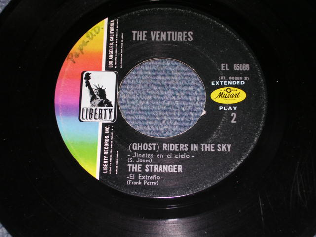 画像: THE VENTURES  - LA BAMBA   / 1966? MEXICO ORIGINAL 7" EP With Picture Sleeve